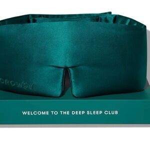 Drowsy Silk Sleep Mask in Green Sapphire